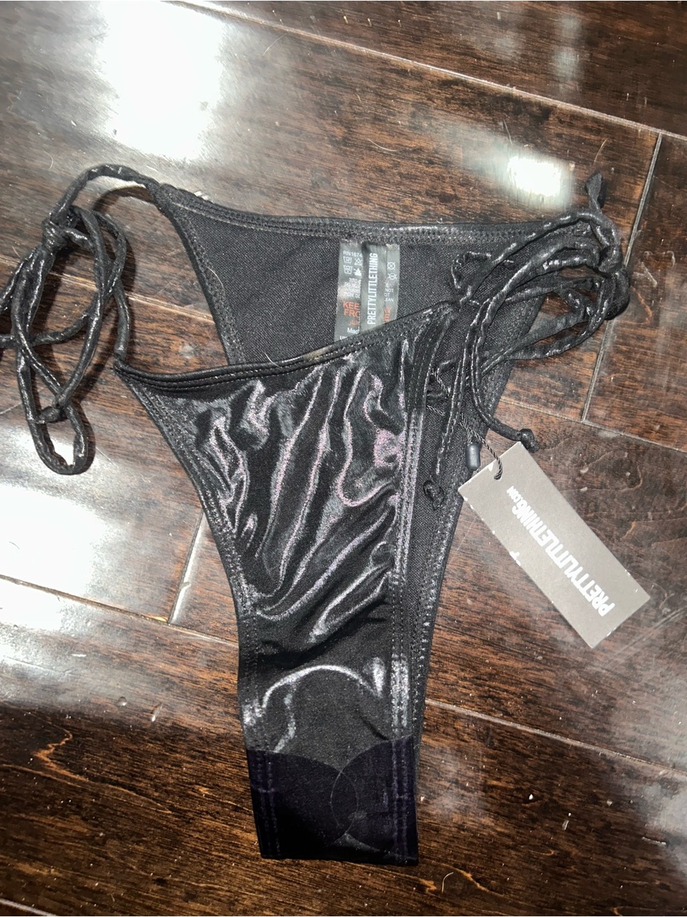 NWT PrettyLittleThing Black metallic Tie-Side Thong Bikini Bottoms uk 4 XS S 0